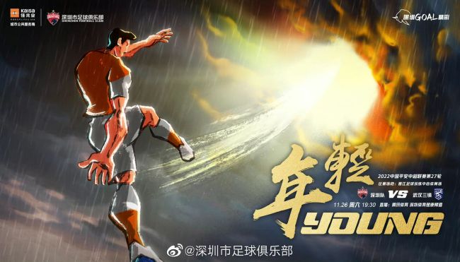 前面的裸体美女